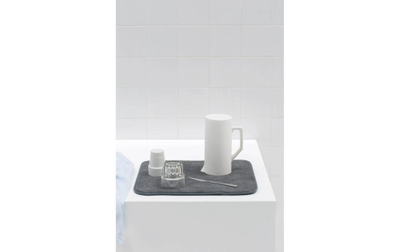 Brabantia Tapis égouttoir Sink Side Gris Foncé - Grille D'égouttage 5 Brabantia Tapis égouttoir Sink Side Gris Foncé - Grille D'égouttage – Image 3